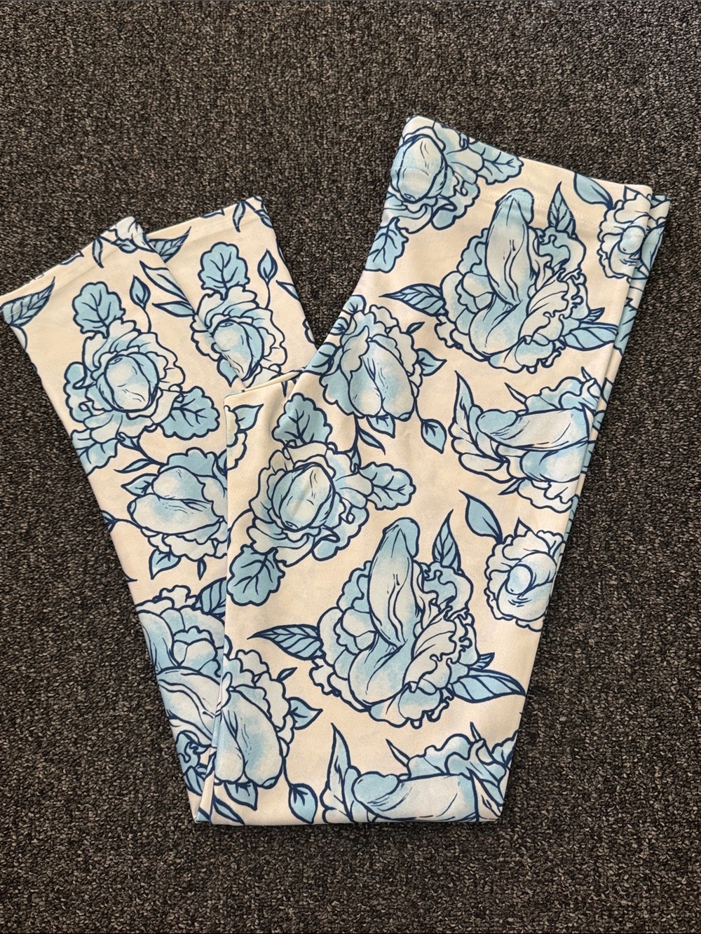 Look Human *Floral Print* Leggings - Size L